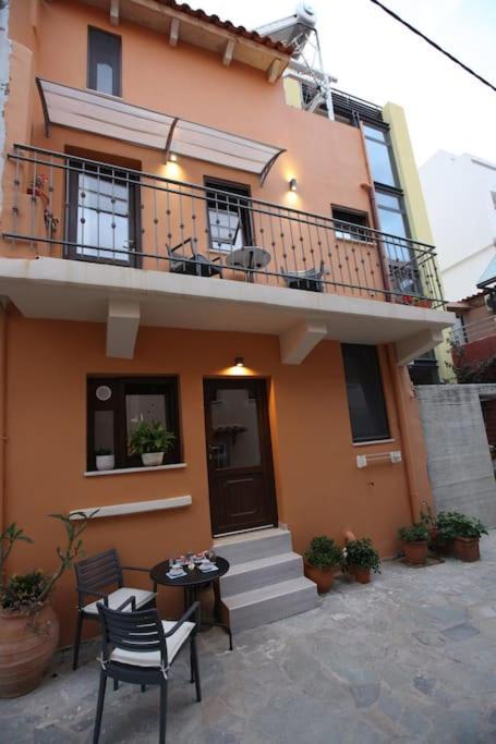 Kabanas 3 Cosy * Chania (Crete)